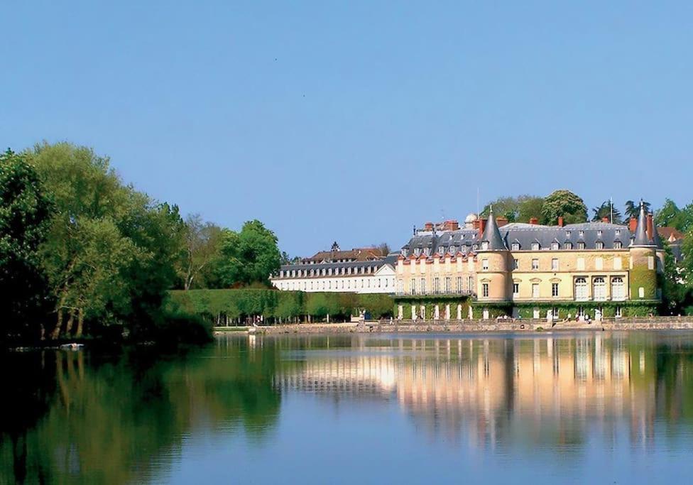 Gite De L'Alisier - Rambouillet - エクステリア 写真